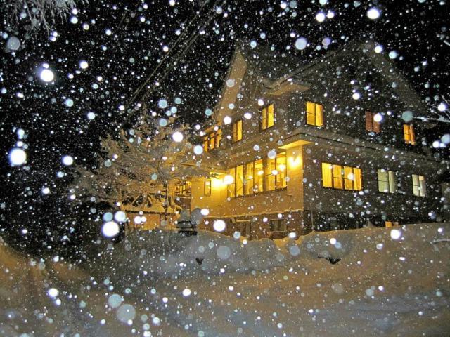 Hakuba Vivaldi Hotel Exterior photo